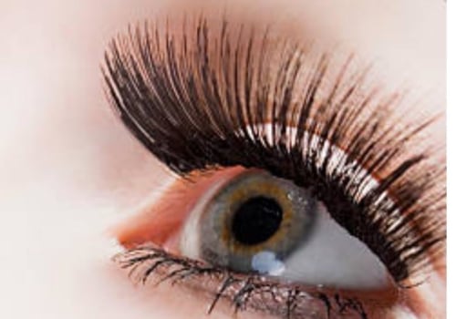 How much do people spend on eyelash extensions?